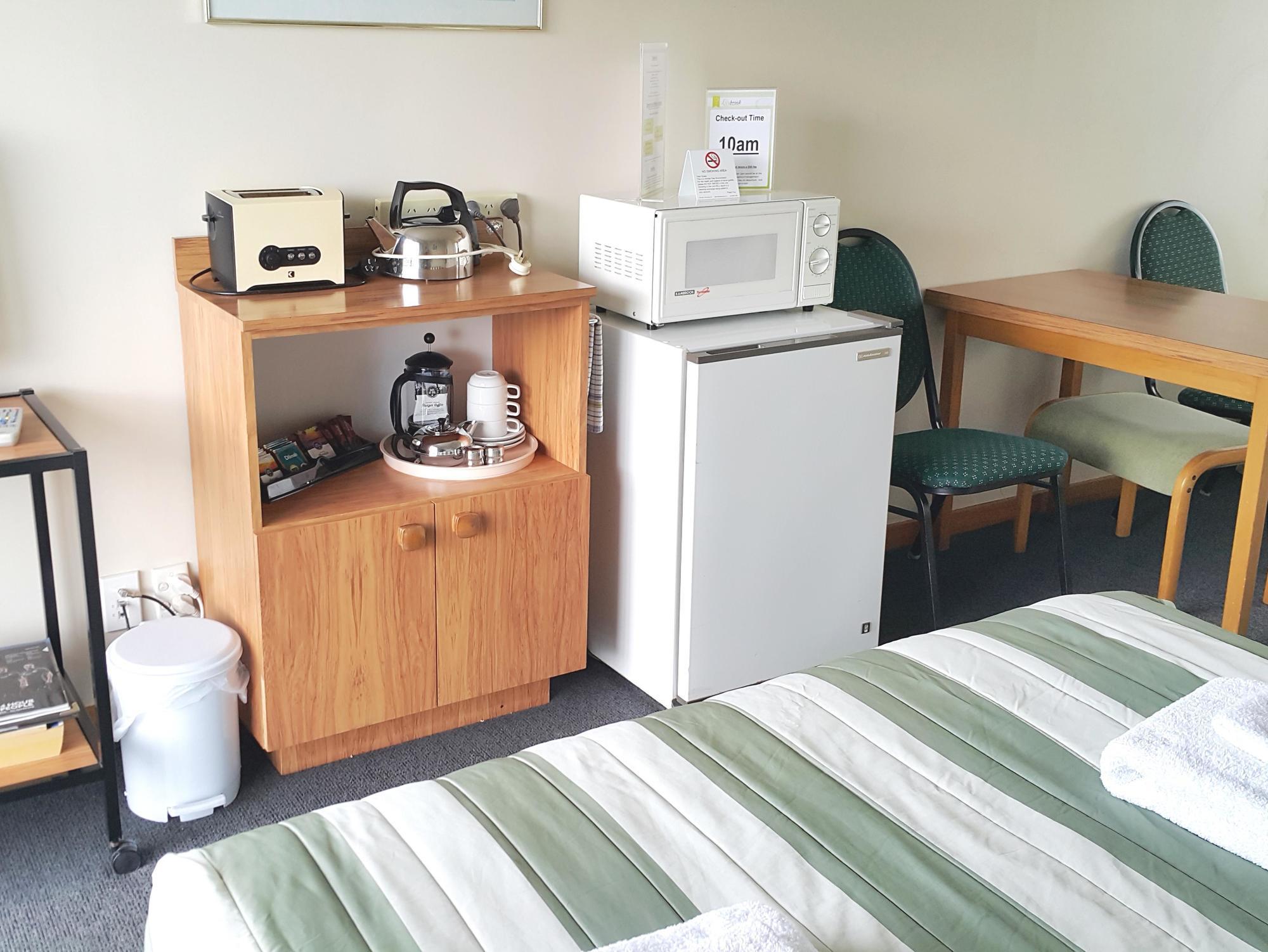 Lilybrook Motel Rangiora Bagian luar foto